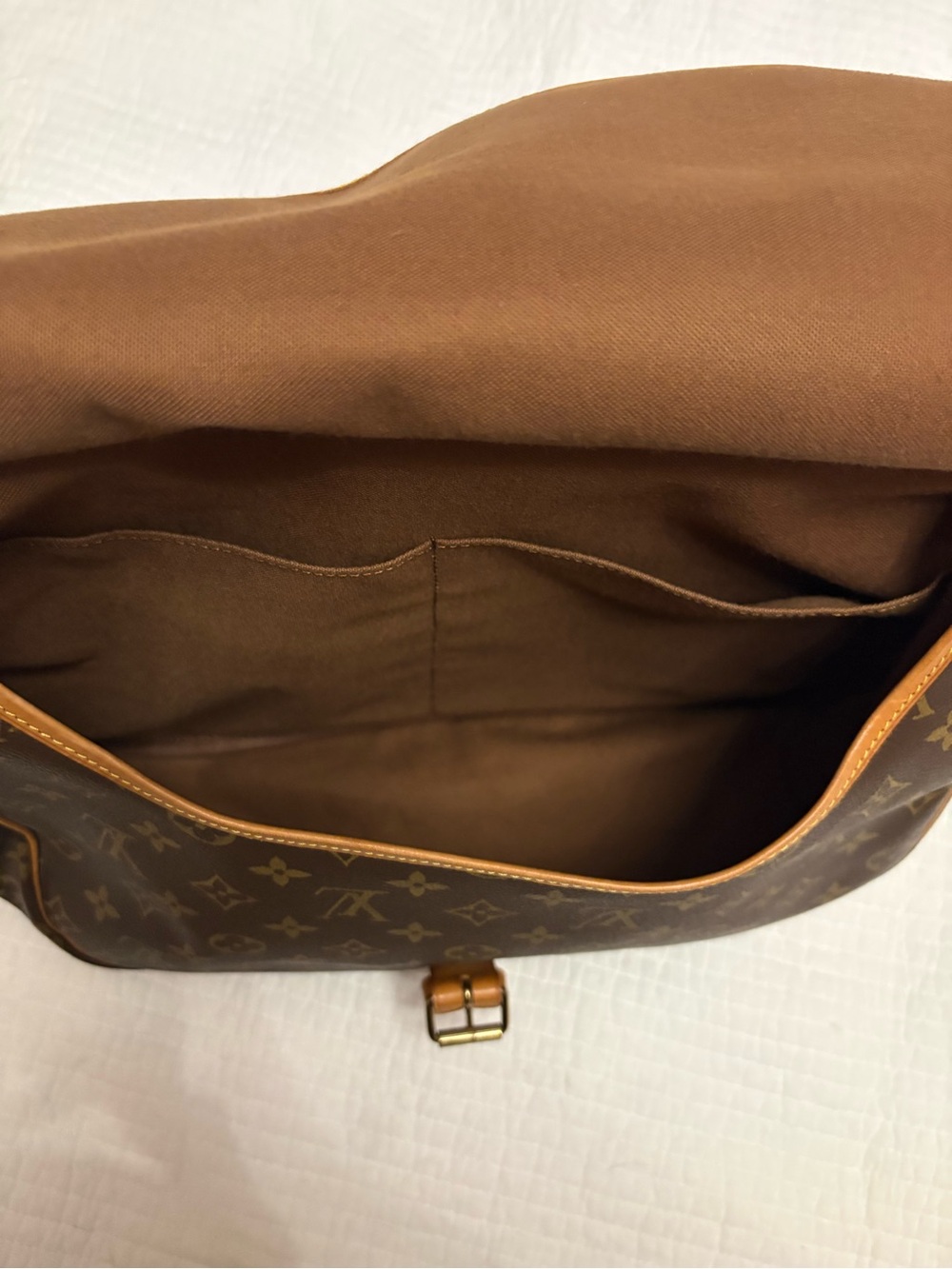 Louis Vuitton Monogram Canvas Crossbody Bag in Brown and Tan - Picture 15 of 16